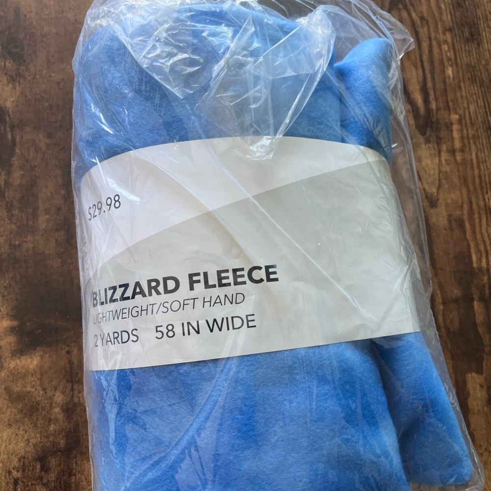 Light weight blizzard fleece